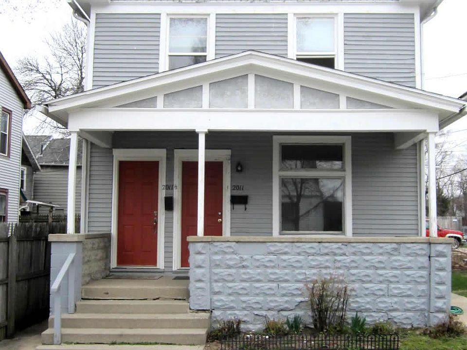 1st image of 2011 Hoagland Ave #1/2