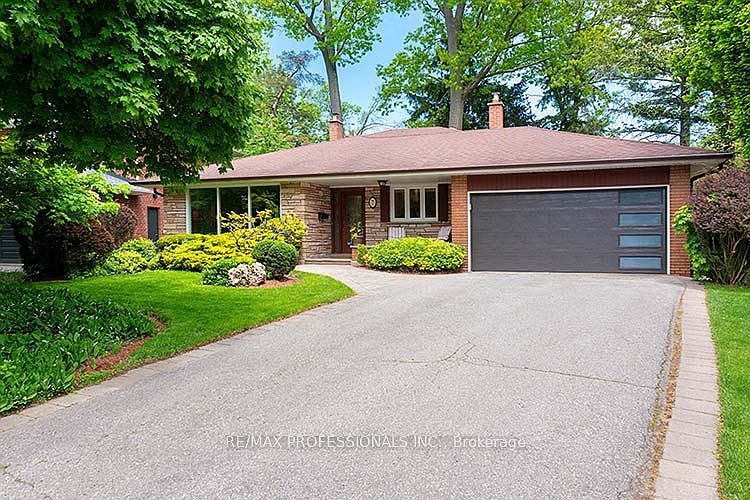 1st image of 7 Cherry Post Cres