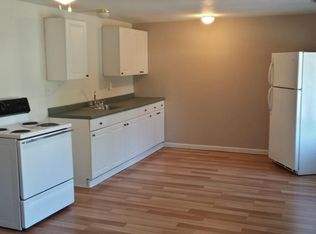 2922 Niagara St APT 3, Sanborn, NY 14132