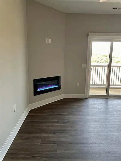 456 English Commons Drive Building A — Photo 34