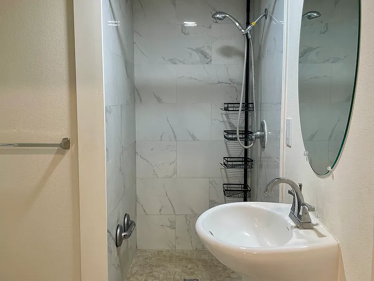 11760 Carriage Ln — Photo 26