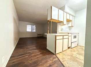 Brookside Apartments, Saint Joseph, MO 64506