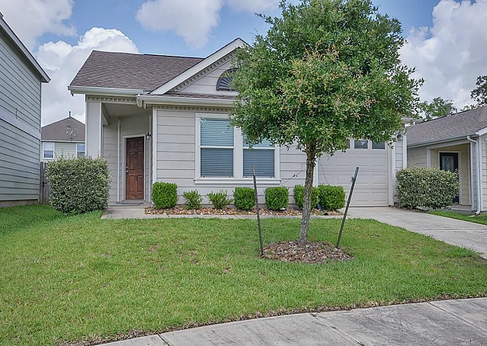 1st image of 8235 Wooded Terrace Ln