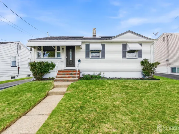 79 George St, Carteret, NJ 07008