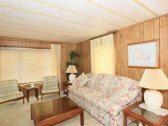 3rd image of 436 Royal Tern Dr