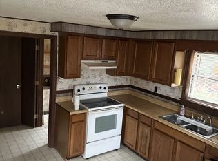 507 Hinckley Rd #A, Clinton, ME 04927