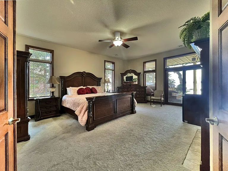 3995 N Shore Dr — Photo 15