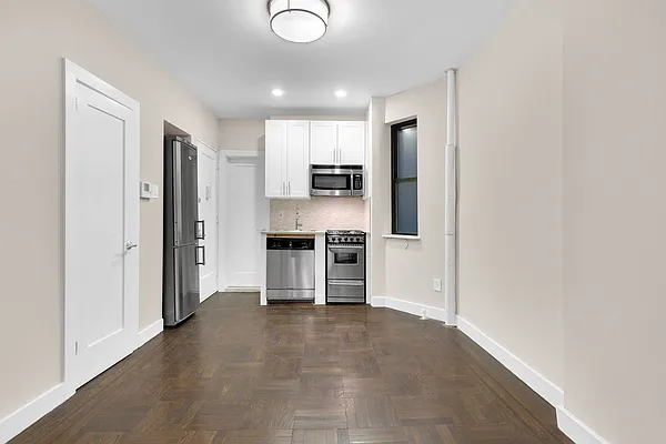 Rented by Cooper & Cooper Real Estate | media 24