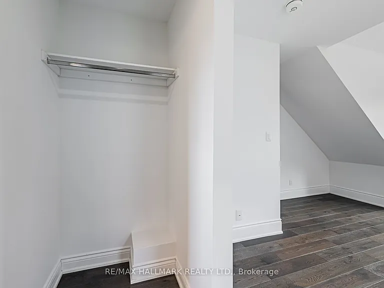 82 Ellington Dr #UPPER — Photo 20
