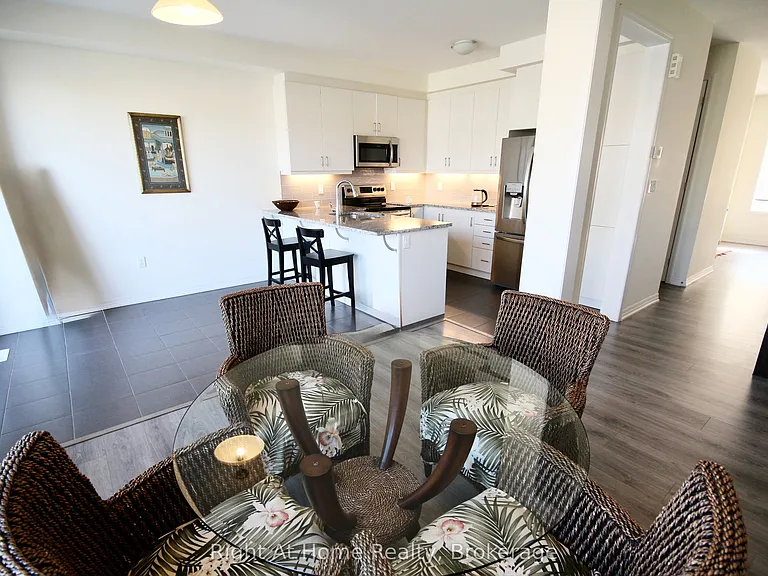 119 Stork St — Photo 11