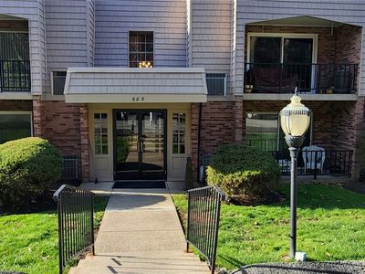 603 Calais Dr APT 2106, Pittsburgh, PA, 15237
