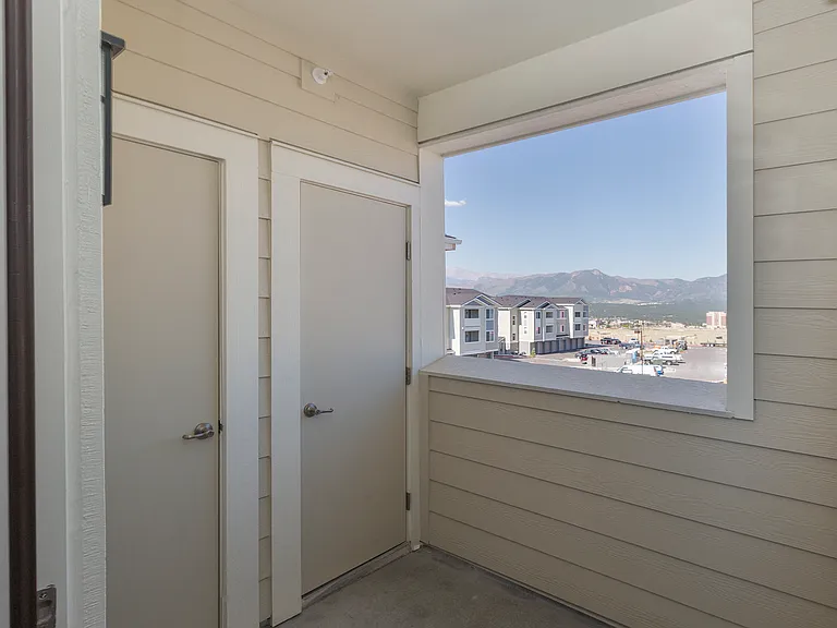 The Overlook at Interquest Apartments — Photo 34