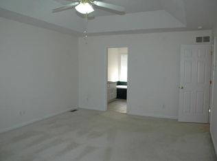 10402 Championship Ct, Prospect, KY 40059