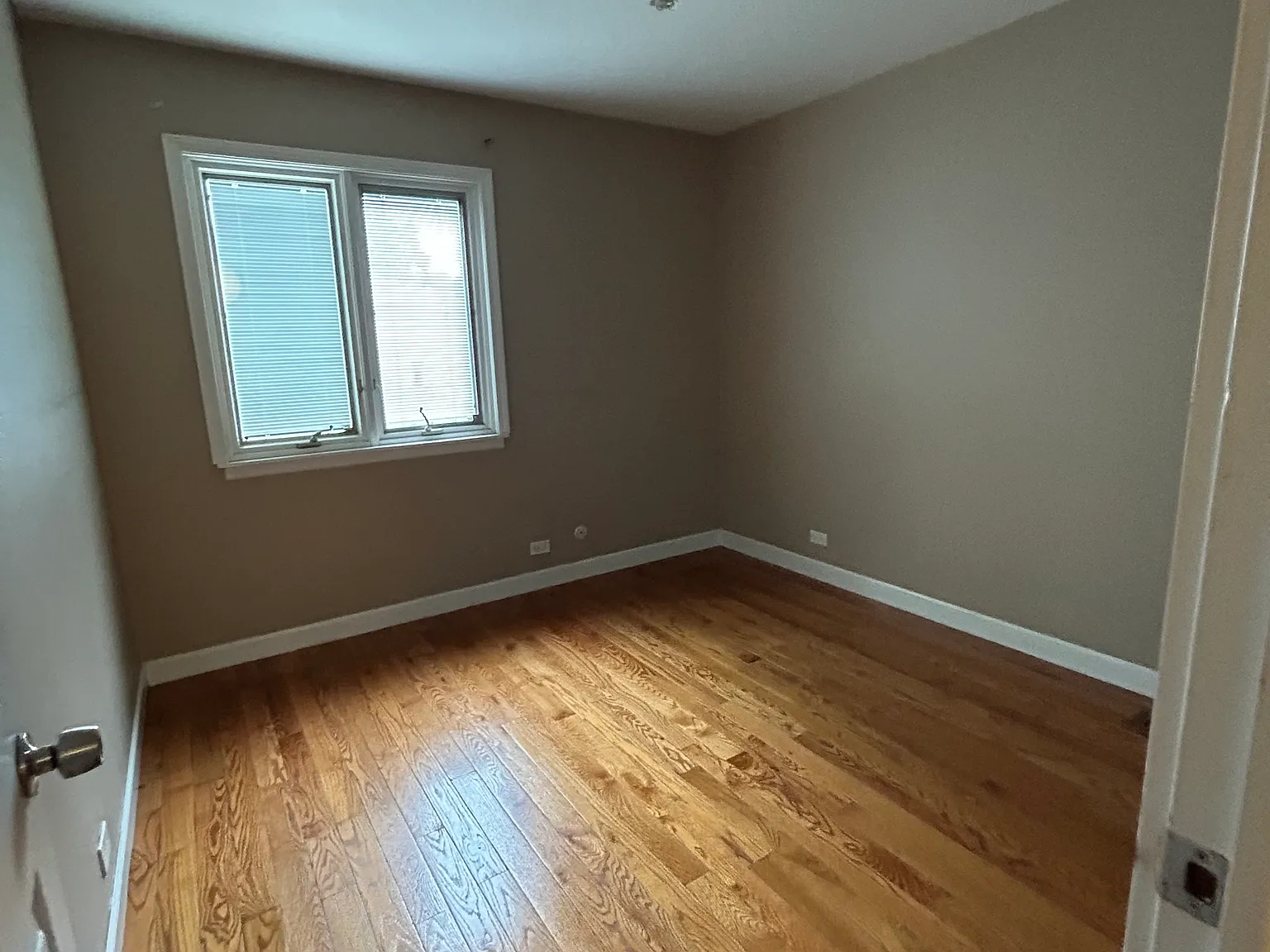 2 bed, 1100 sqft, $1,850 — Photo 3