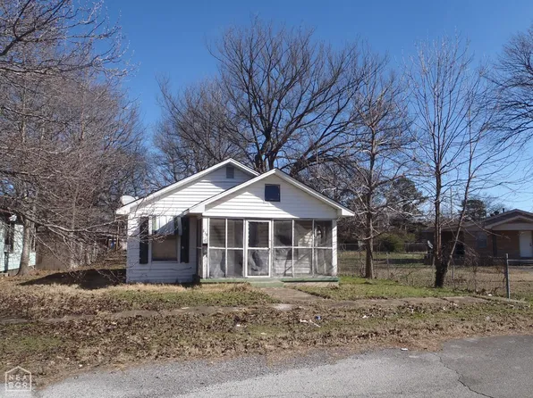 610 Elm St, Newport, AR 72112