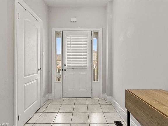 5th image of 51 Sunset Way