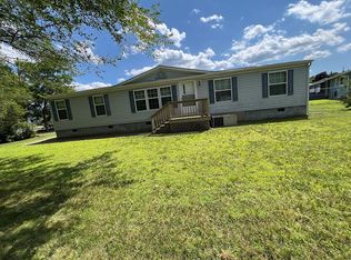 46 Margaret St, Keeseville, NY 12944