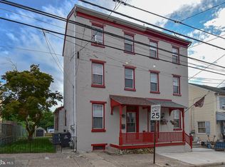 240 Hall St, Phoenixville, PA 19460