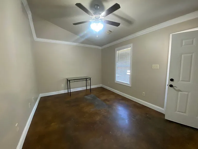 3812 Griffin St — Photo 2