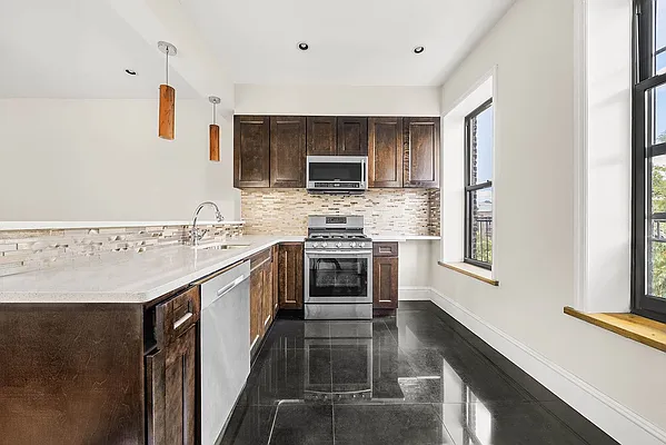 Rented by Corcoran | media 4