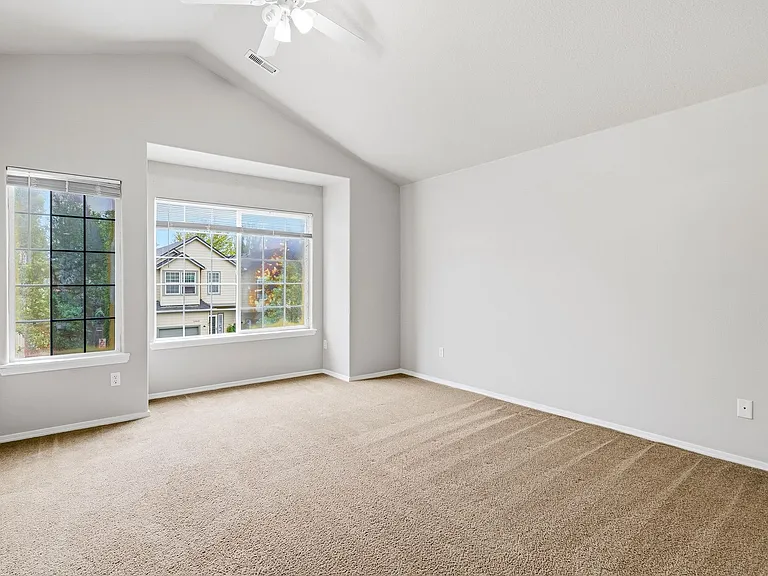 5883 SE 16th Loop — Photo 13