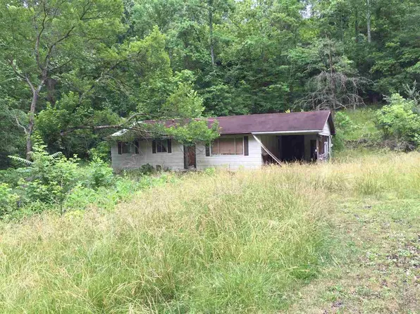 3093 5th Street Rd, Huntington, WV 25701