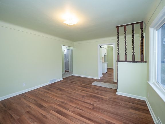 3rd image of 2731 Gertrude St
