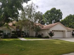 11217 Bright Water Way, Bakersfield, CA 93311