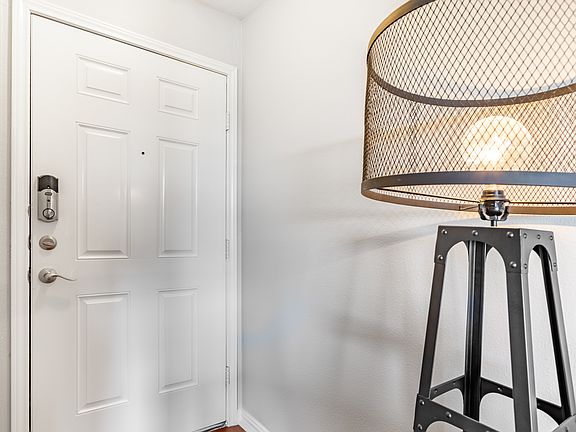 Smart Lock Allows for Keyless Entry with Code