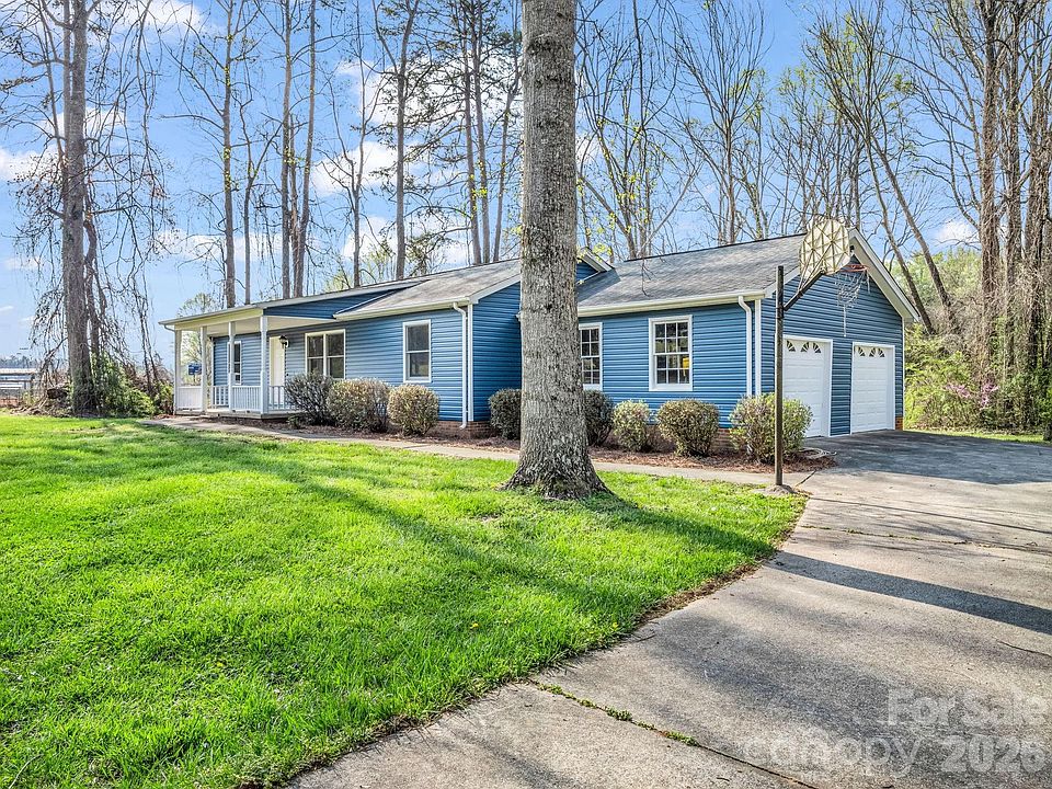 1st image of 347 Crestview St