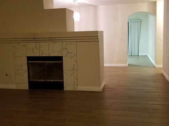 3rd image of 12059 Royal Oaks St