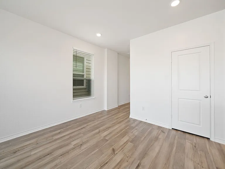 10643 W Military Dr #57 — Photo 28