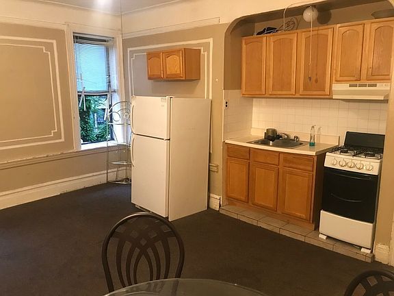 2nd image of 446 Kingston Ave APT D6