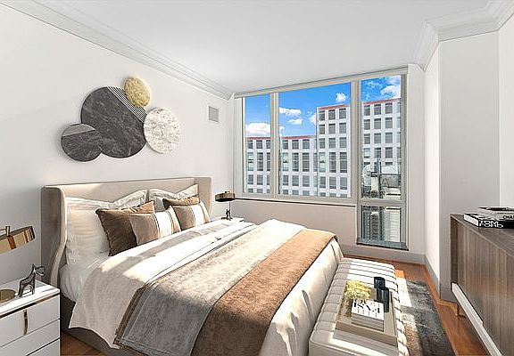 5th image of 250 E 53rd St APT 603