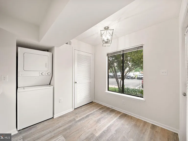 8463 Crozier Ct #104 — Photo 14