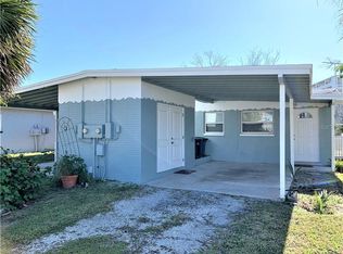 135 174th Ave E, Redington Shores, FL 33708