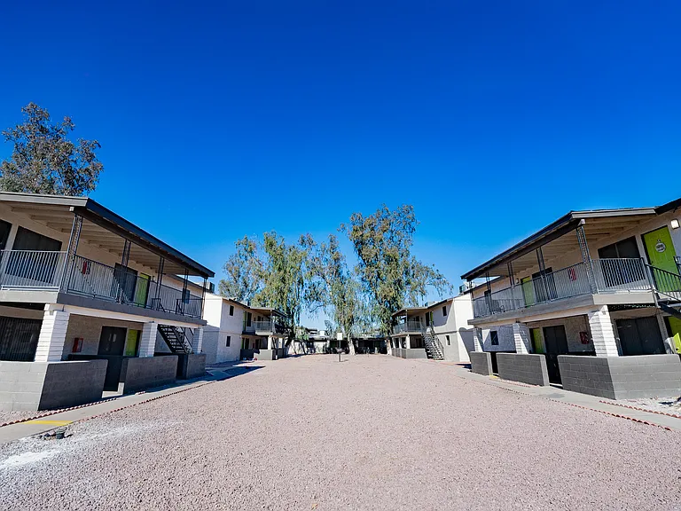 Vista Del Prado Apartments — Photo 1