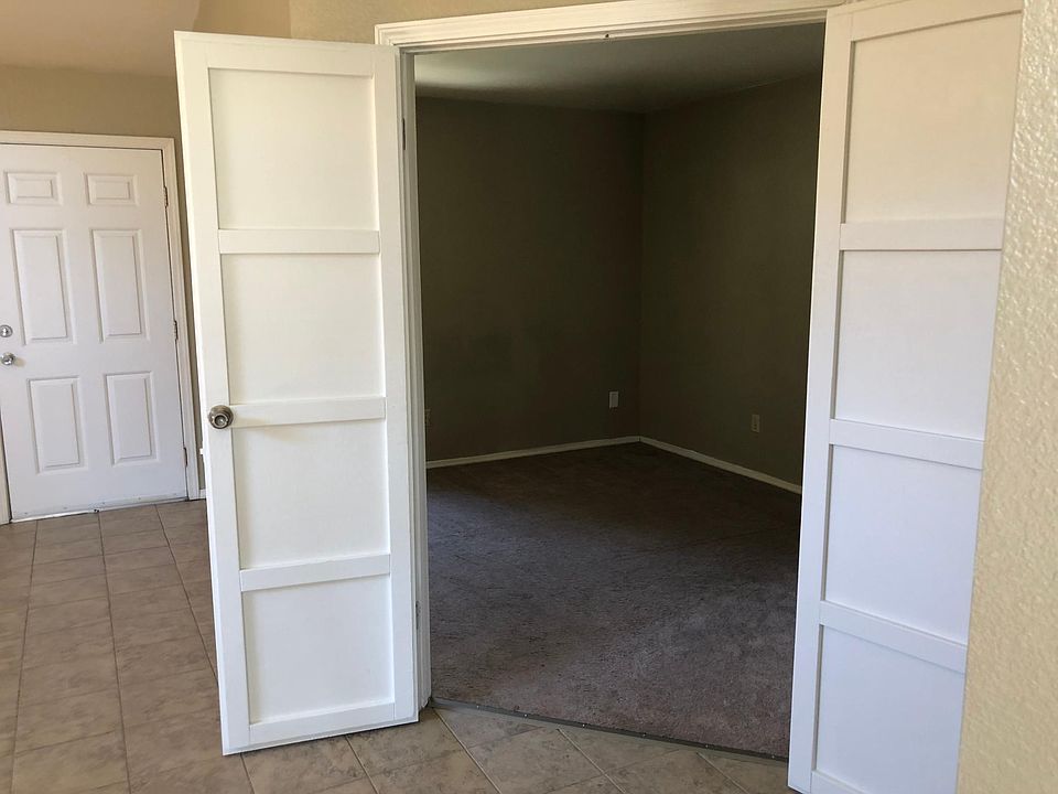 1st image of 456 Buena Vista Dr