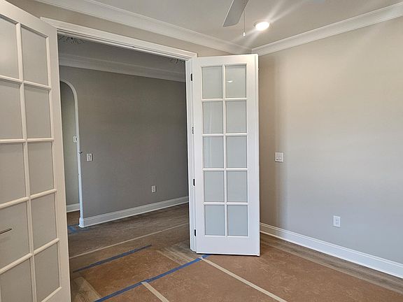 2nd image of 12819 Magnolia Crest Ln