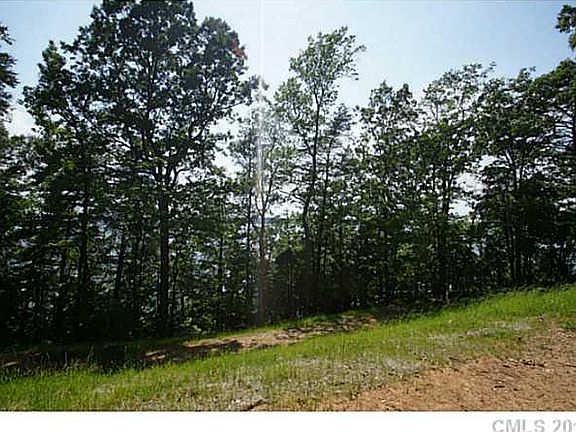 3rd image of 18047 Mollypop Ln