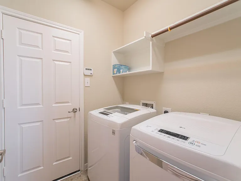 139 S Rocky Point Cir — Photo 34