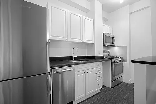 12 E 86th St #322 Photo 1 12 E 86th St #322 Photo 1