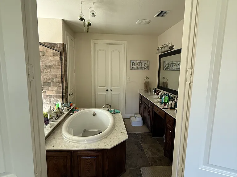 7613 Choctaw Ln — Photo 10