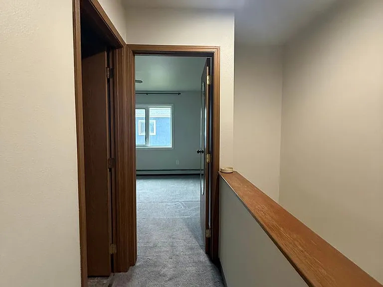 2805 Cowles St #3 — Photo 10