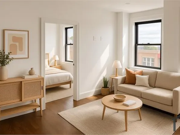 7 School St APT 2, Quincy, MA 02169