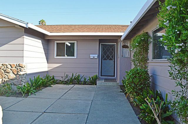 2nd image of 3208 Kimlee Dr