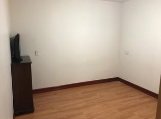 5255 69th St, Maspeth, NY 11378