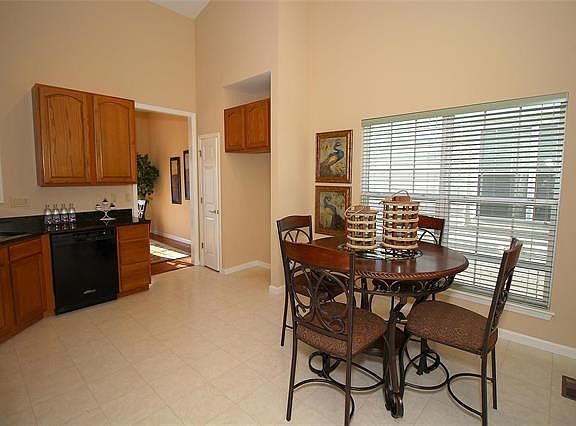 4th image of 185 River Breeze Way