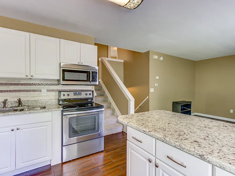308 N College Ave #A — Photo 6