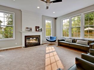 34 Revere Dr, Bedminster, NJ 07921